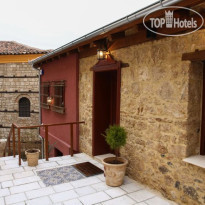 The House by the River 