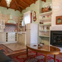 The House by the River 