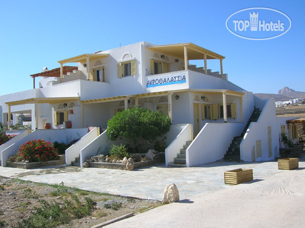 New photos from tourists Akrothalassia 2*