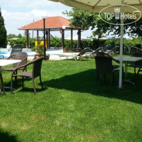 Denis Hotel and Bungalows 