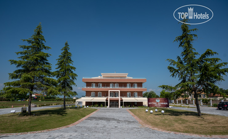 Фотографии отеля  Mythic Hotel 4*