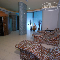 Bomo Platamon Cronwell Resort 