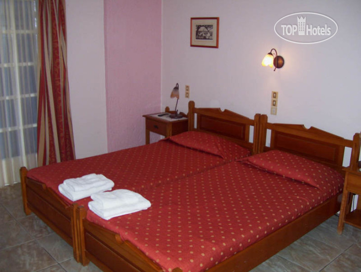 Новые добавленные фото туристов Pelagia Beach Studios 