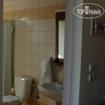 Venardos Hotel