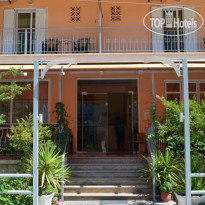 Loula Hotel