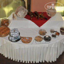 Avra Hotel