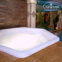 Gaia Kaimaktsalan Джакузи