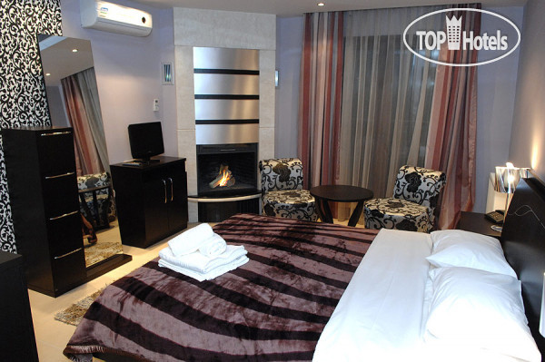 New photos from tourists Nymfes 4*