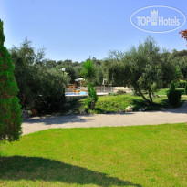 Villas Lefkothea 