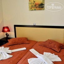 Golden Rose Suites