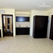 Golden Rose Suites