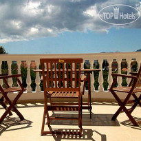 Golden Rose Suites