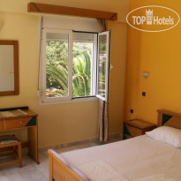 Athena Hotel 