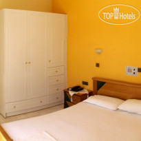 Athena Hotel 