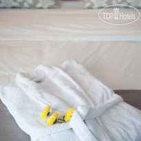 Avra City Hotel