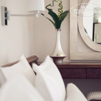 Avra City Hotel