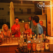 Danelis Apartments