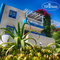 Korifi Suites & Apartments
