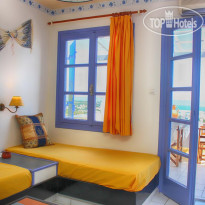 Korifi Suites & Apartments