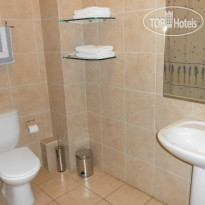Lambrinos Suites