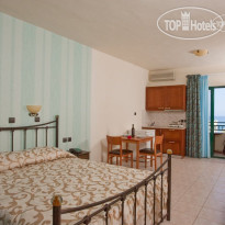 Dias Hotel & Apartments 