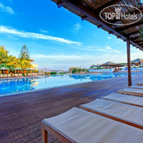 Apollonia Beach Resort & Spa 