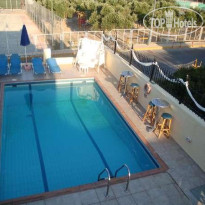 Maria Flora Apartments