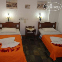 Maria Flora Apartments
