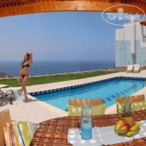 Okeanides Luxury Villas 