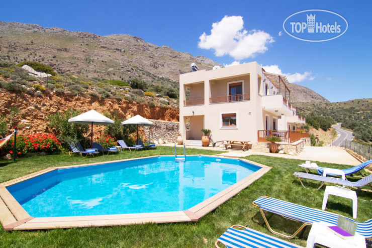 New photos from tourists Villas Panagia