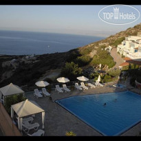 Adrakos Apartments