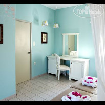 Adrakos Apartments