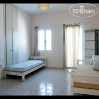Adrakos Apartments