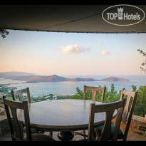 Adrakos Apartments