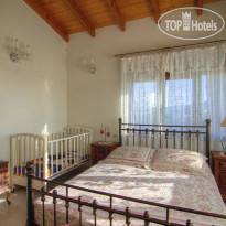 Ellis Studios & Villas 