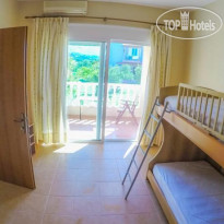 Finikas Apartments