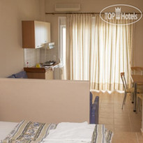 Finikas Apartments
