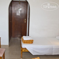 Oasis Apartments & Rooms