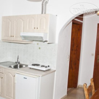 Oasis Apartments & Rooms
