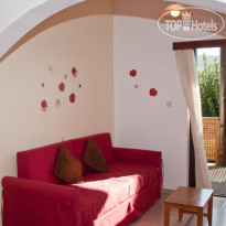 Oasis Apartments & Rooms