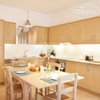 Daedalos & Ikaros Luxury Villas
