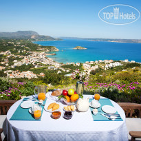 Daedalos & Ikaros Luxury Villas