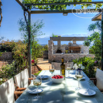 Daedalos & Ikaros Luxury Villas
