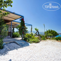 Daedalos & Ikaros Luxury Villas