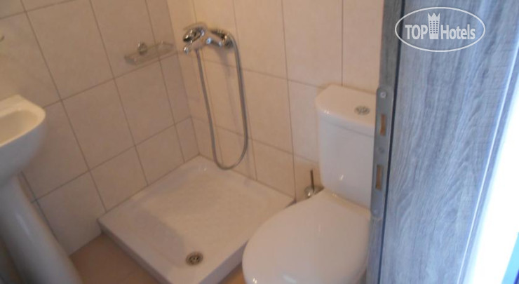 New photos from tourists Nikos Place