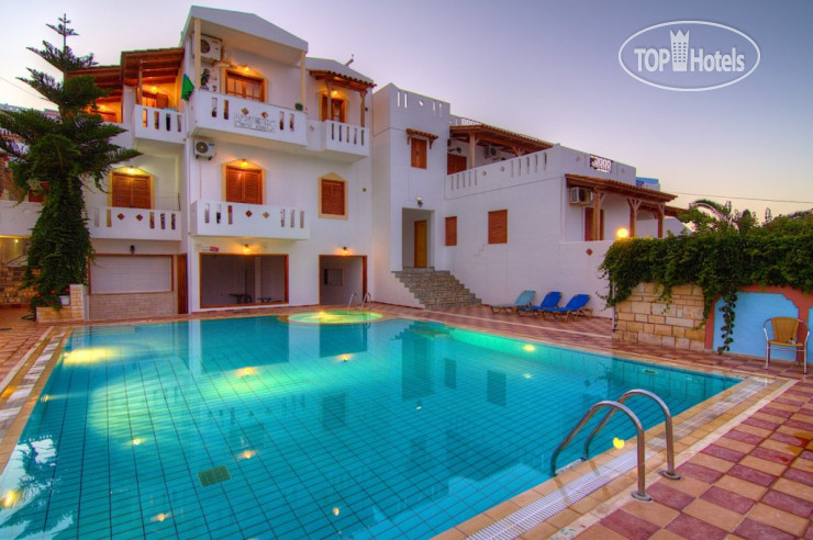 Hotelier's photos Adonis Hotel 2*