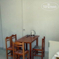 Niriis Hotel 