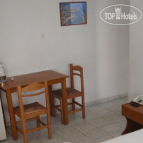 Niriis Hotel 