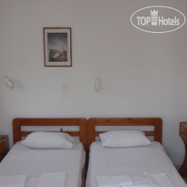 Niriis Hotel 