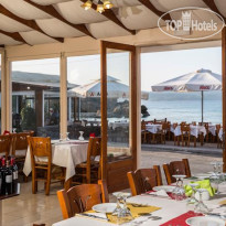 Alkyone Sea Side Apartments 